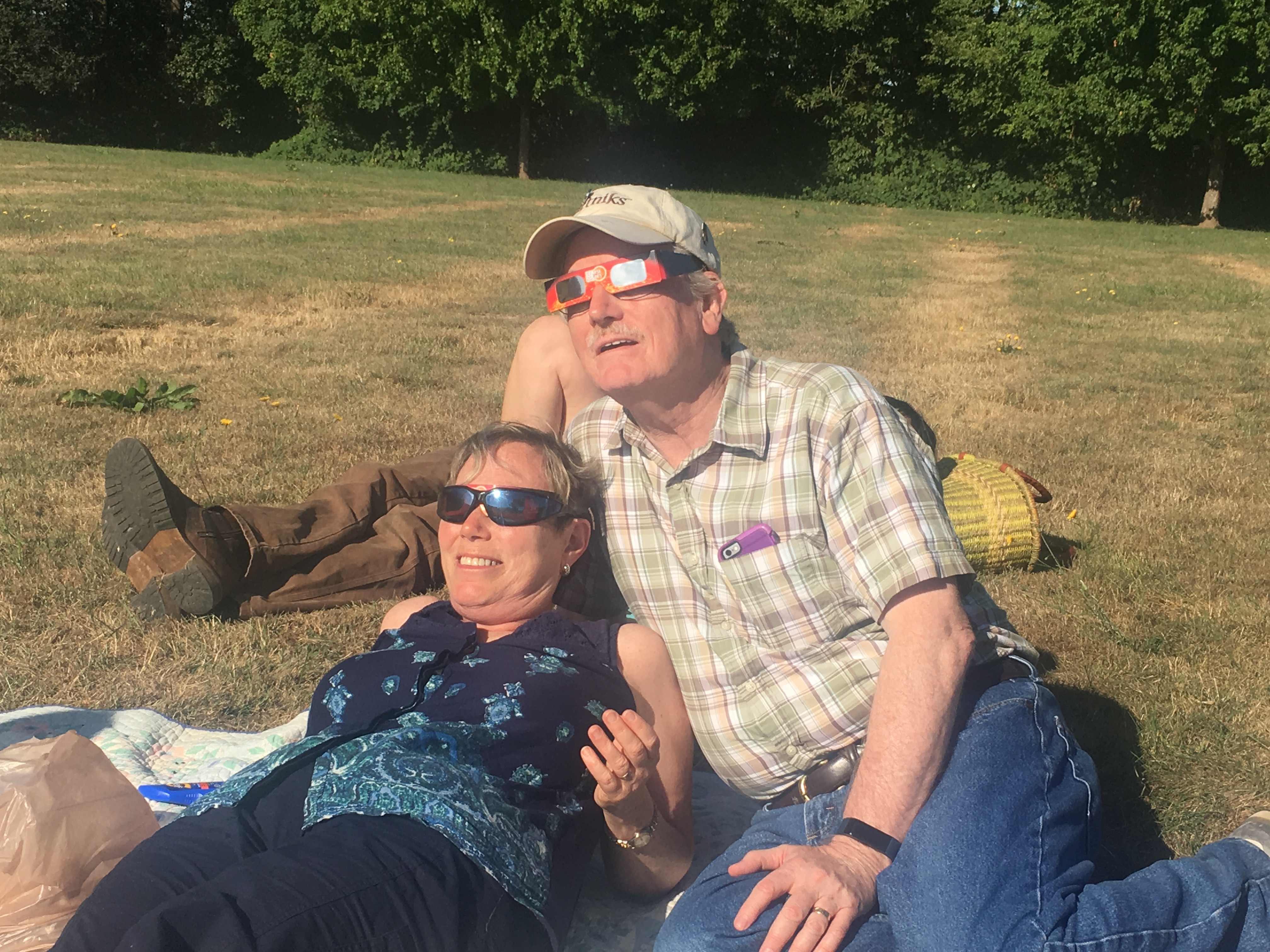 Jan and Richard Watch Solar Eclipse