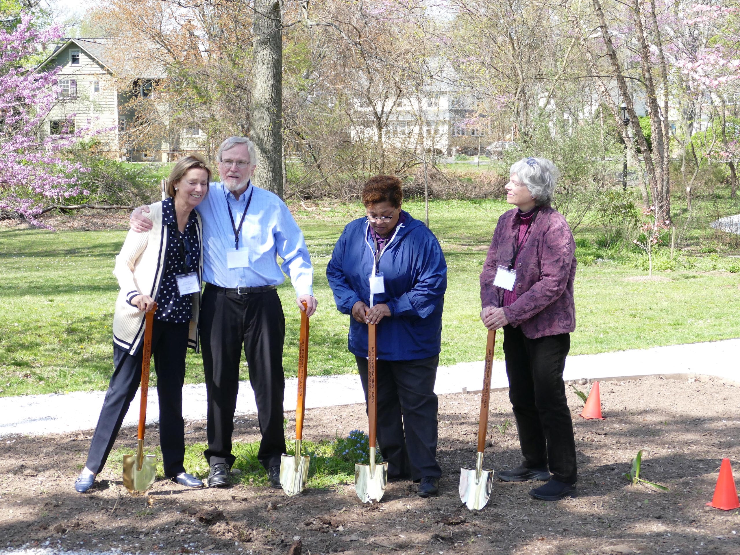 Cranford Mayor Prunty, County Commissioner Chair Rebecca Williams, and Commissioner Bette Jane Kowalski