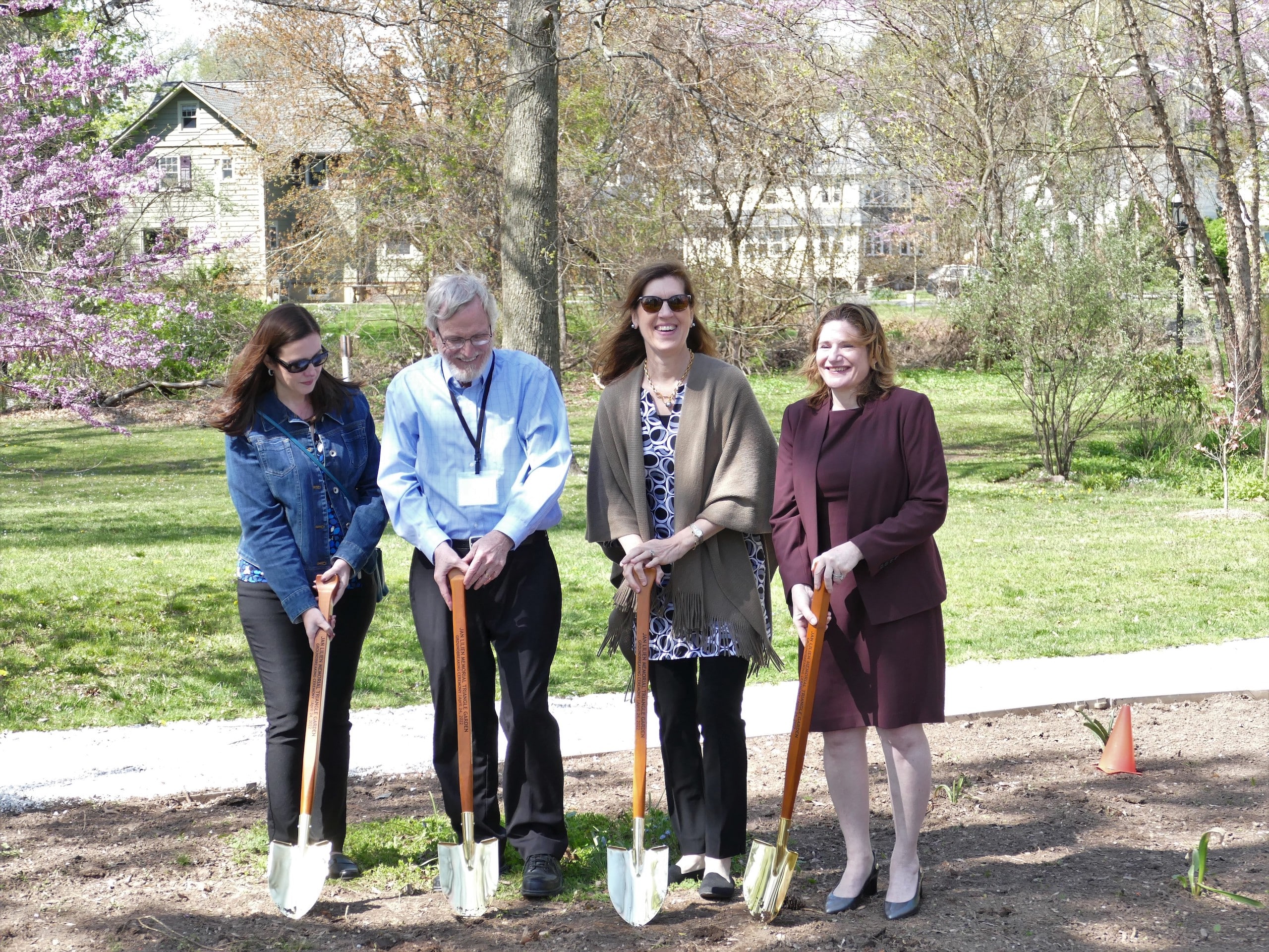 Tina Early, Diane Esty and Rabbi Dr. Edeleman