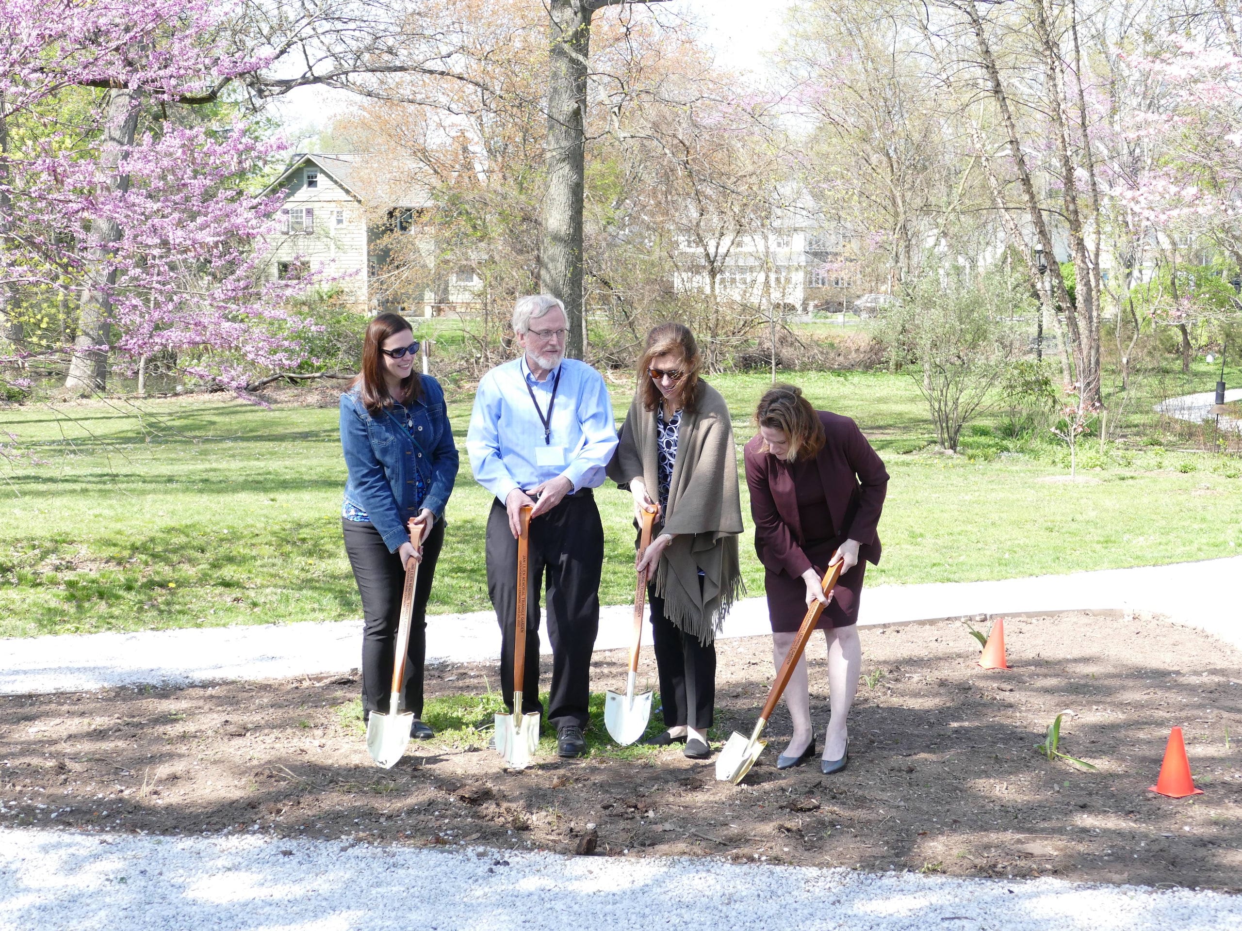 Speakers Prepare Jan's Garden in Hanson Park